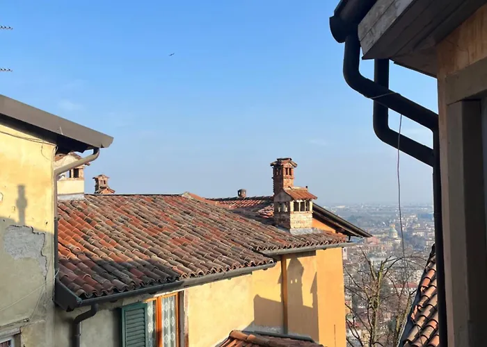 Livinn Bergamo The Wall
