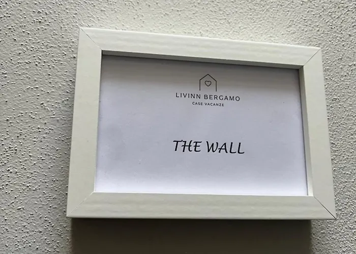 Livinn Bergamo The Wall
